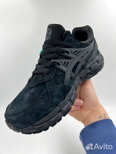 Кроссовки Asics Gel-Kayano