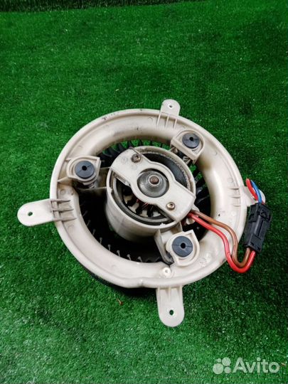 Мотор печки Mercedes-Benz E240 W210 / S210 112.914