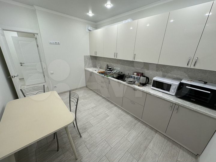 1-к. квартира, 56 м², 2/17 эт.