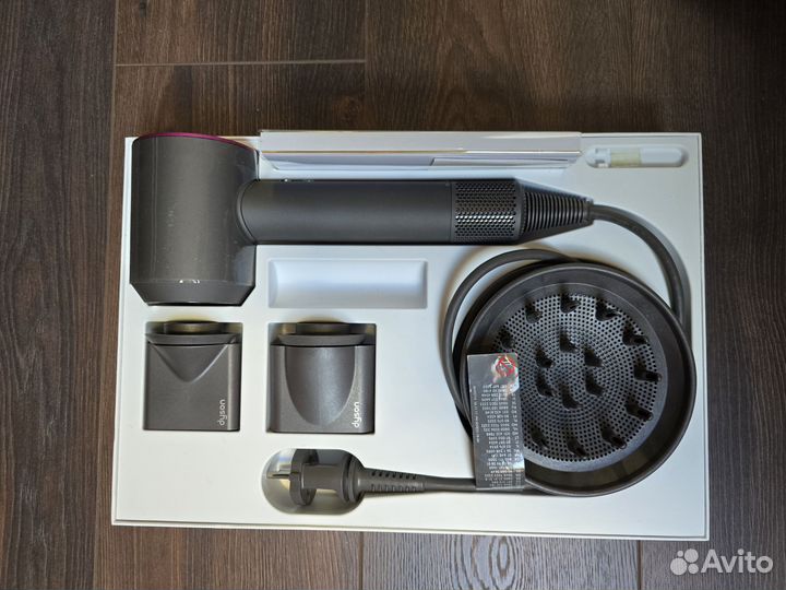 Dyson supersonic hd01