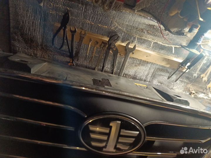 Решетка радиатора