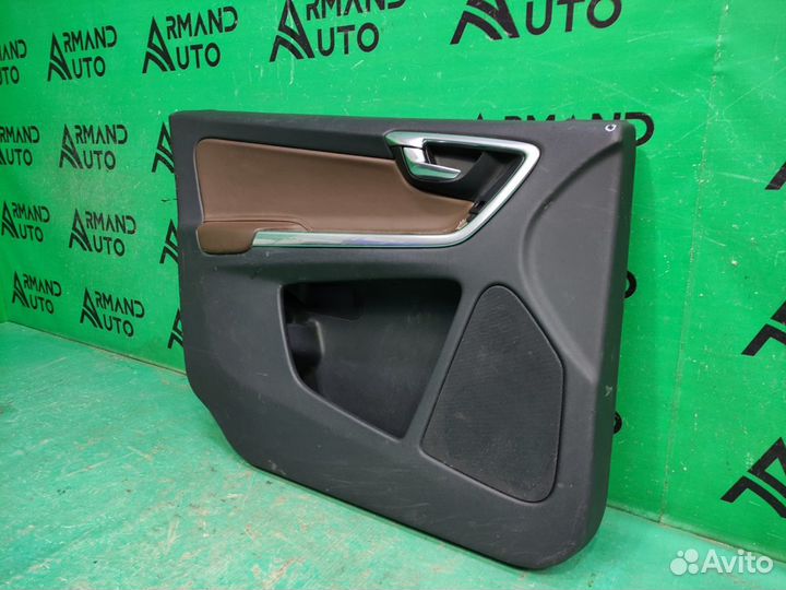 Обшивка двери передняя левая Volvo Xc60 1