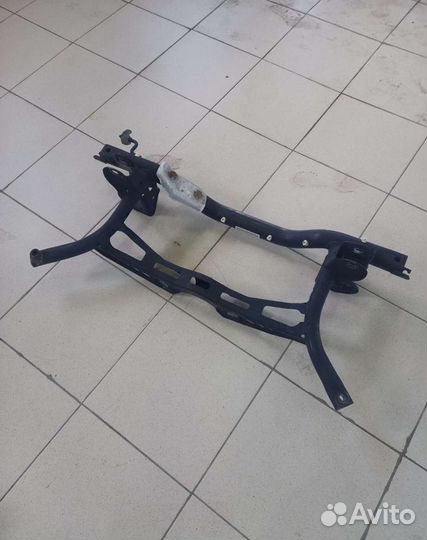 Балка задней подвески VW Jetta 6