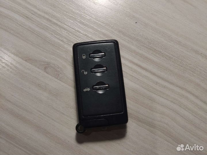 Смарт-ключ Subaru