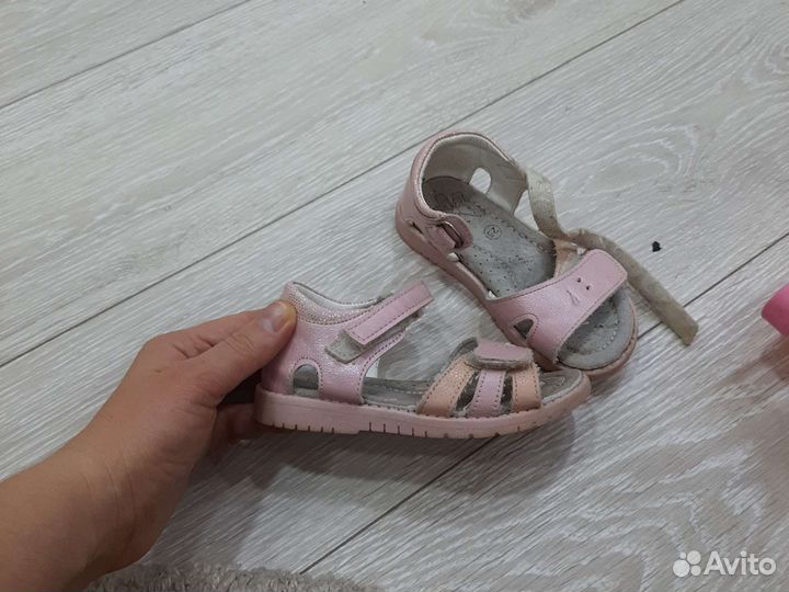 Босоножки для девочки