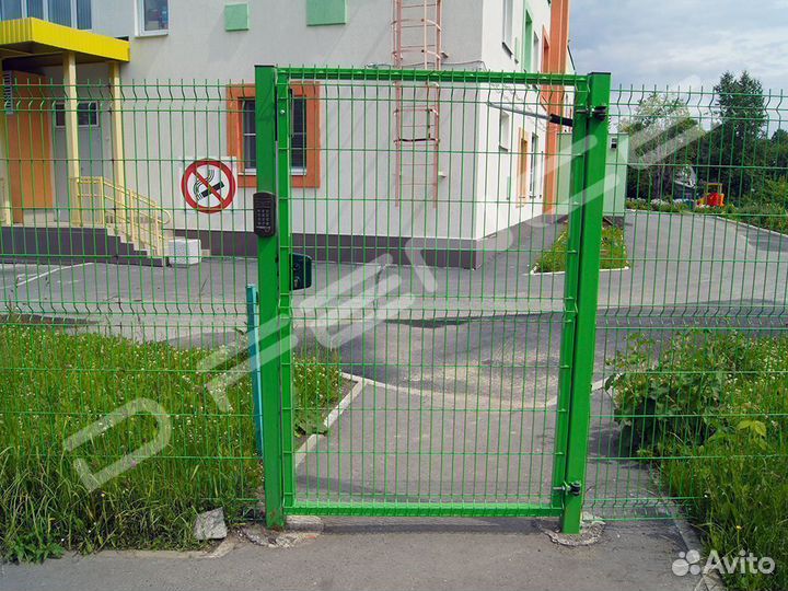 Калитка для забора 3Д сетки 1х2 м