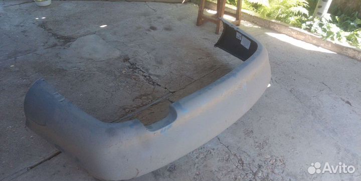 Бампер задний на мазду 626