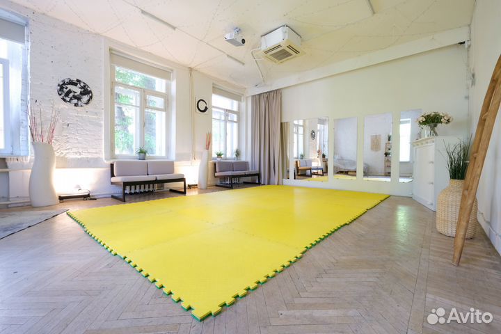 Аренда зала йоги, практик