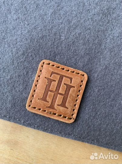 Чехол для планшета Tommy Hilfiger натуральная кожа