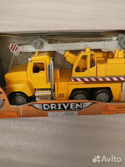 Машинки draver by Battat,новые