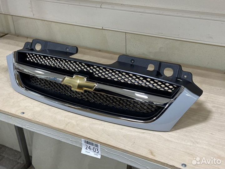 Решетка радиатора Chevrolet Rezzo U100 2003-2008