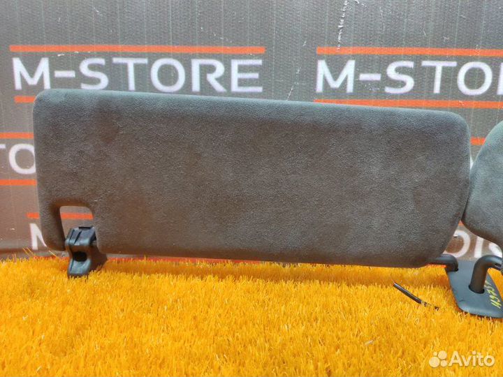 Козырек солнцезащитный левый Porsche Cayenne 955