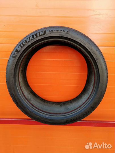 Michelin Pilot Alpin 5 225/40 R18 96K