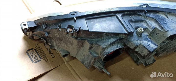 Фары передние Citroen C4 1 поколение