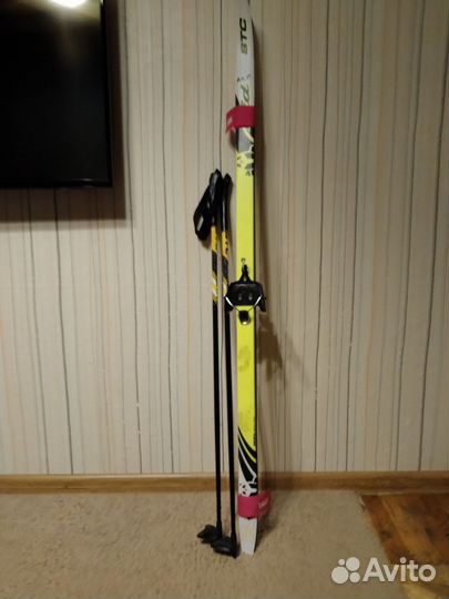 Беговые лыжи