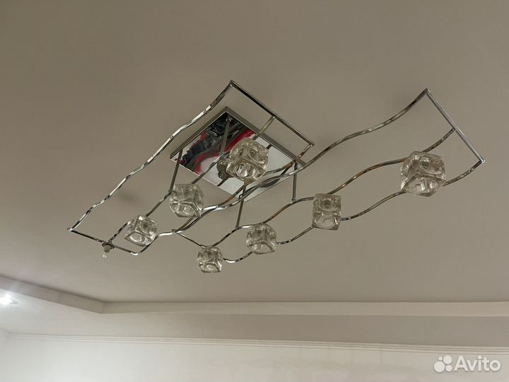 Светильник потолочный