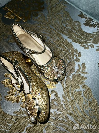 Туфли для девочки