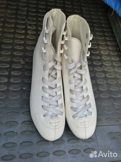 Коньки детские