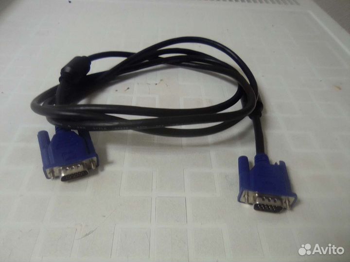 Кабель для компьютера VGA