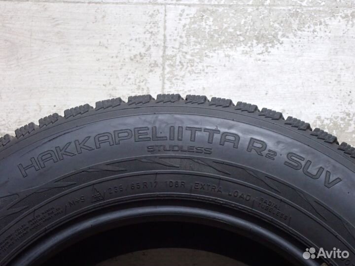 Nokian Tyres Hakkapeliitta R2 SUV 235/65 R17 108R