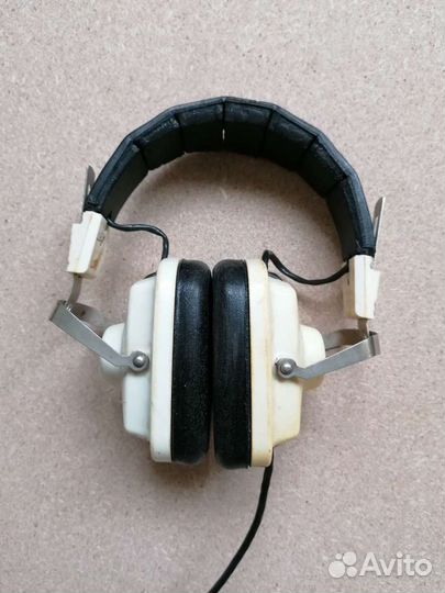 Наушники