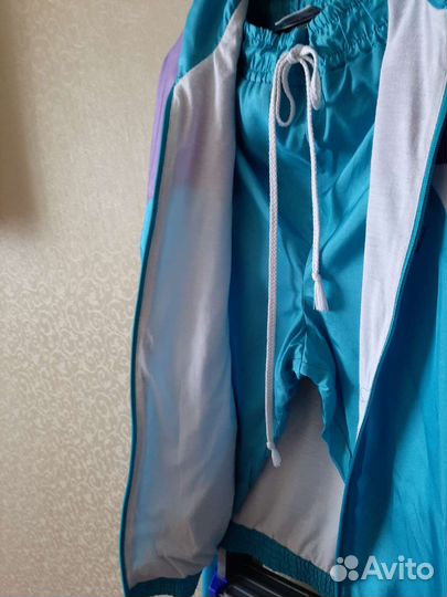 Спортивный костюм женский