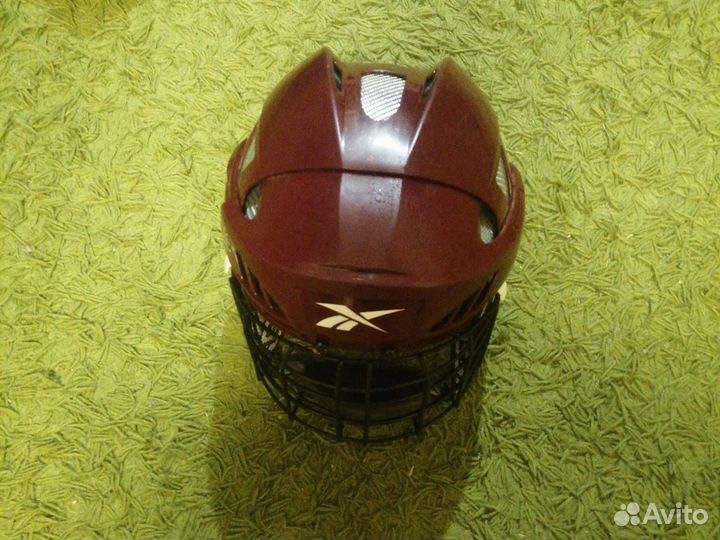 Шлем хоккейный reebok
