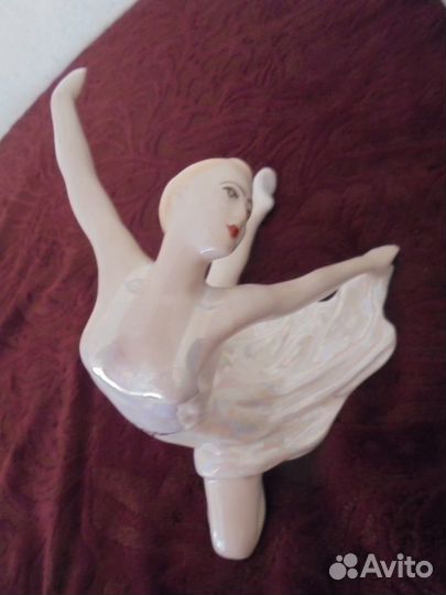 Фарфоровые статуэтки