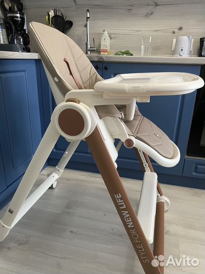 Стульчик для кормления happy baby berny v2