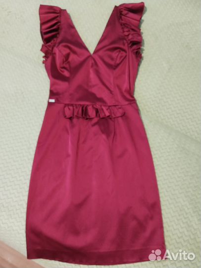 Платье женское