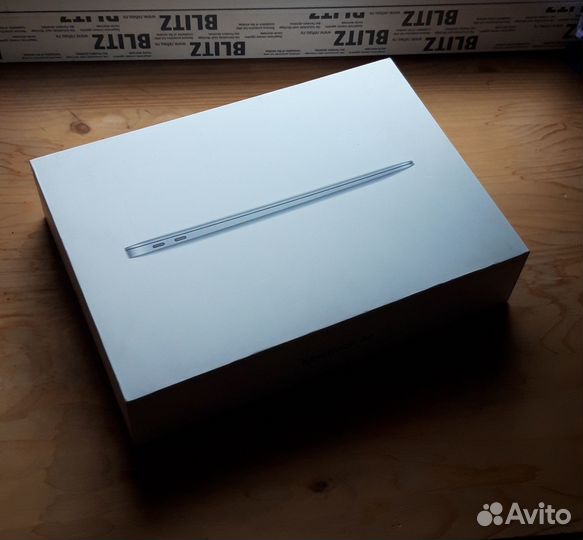 Коробка от MacBook air 13-inch