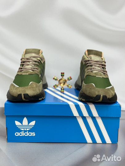 Кроссовки Adidas Jogger