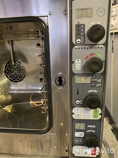 Пароконвектомат Unox XVC 303 G б.у