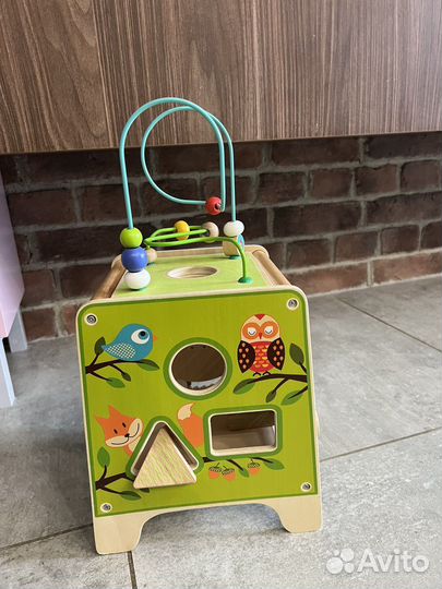 Деревянный бизиборд