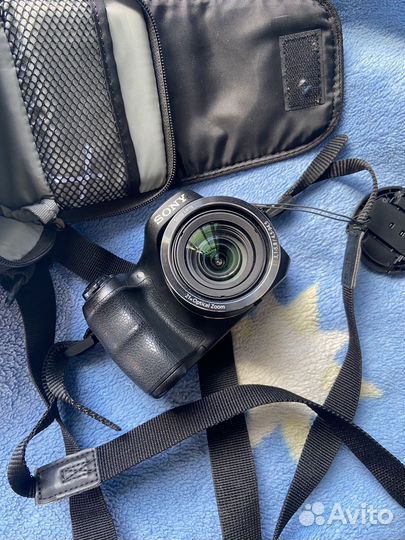 Фотоаппарат Sony DSC-H100