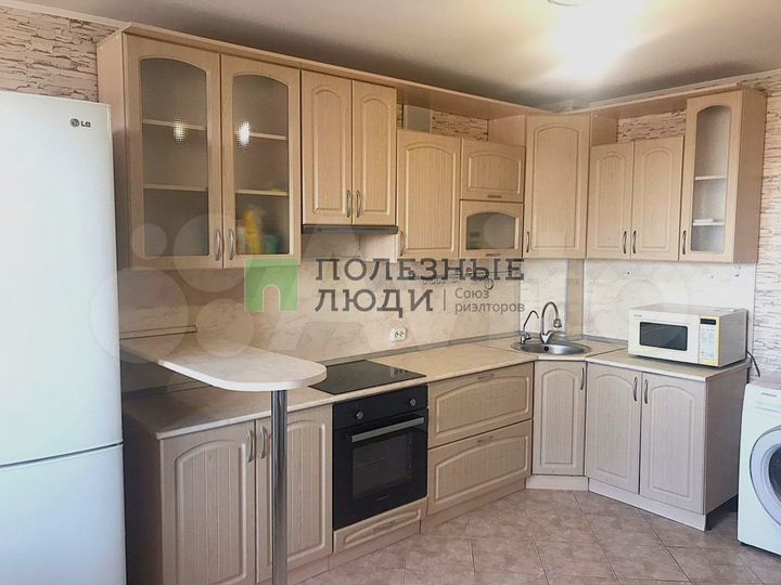 2-к. квартира, 75,5 м², 7/10 эт.