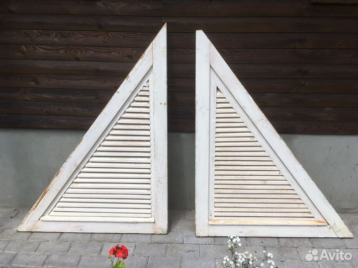 Рамы чердачных окон с жалюзи деревянные