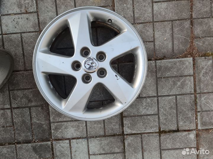 Литые диски на авто