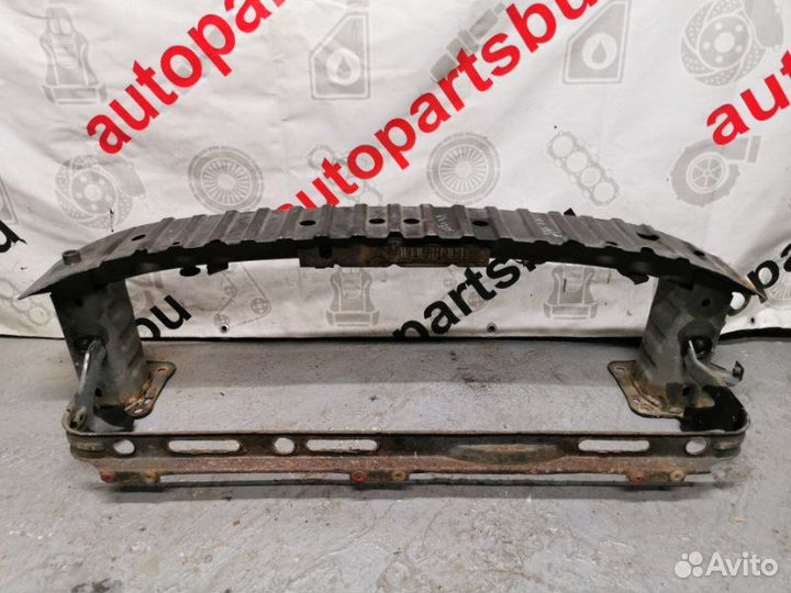 Усилитель переднего бампера Ford Focus 2 хетчбек