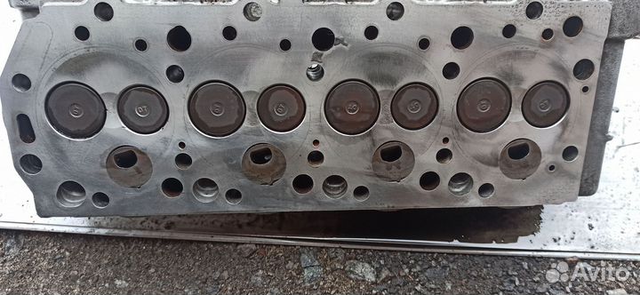 Головка блока цилиндров 4D56