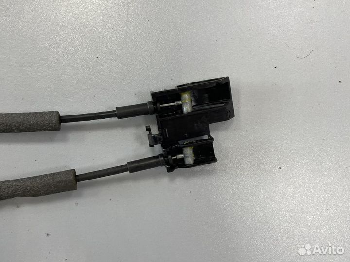 Замок двери правый передний Kia Cerato 2013-2020