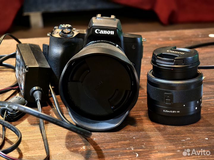 Фотоаппарат canon m50