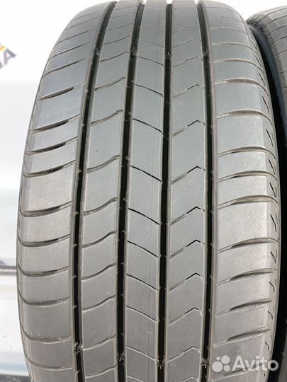 Kumho Ecsta HS51 215/55 R18 96T