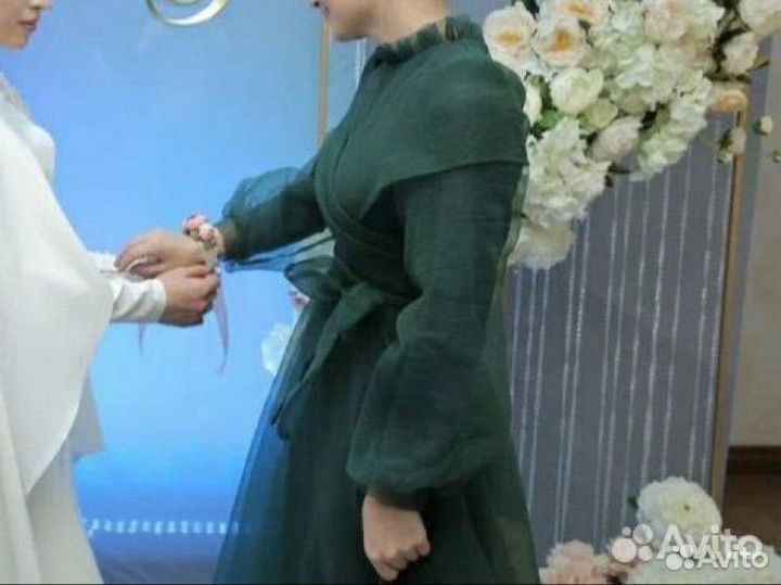 Вечернее платье 38 размер в пол