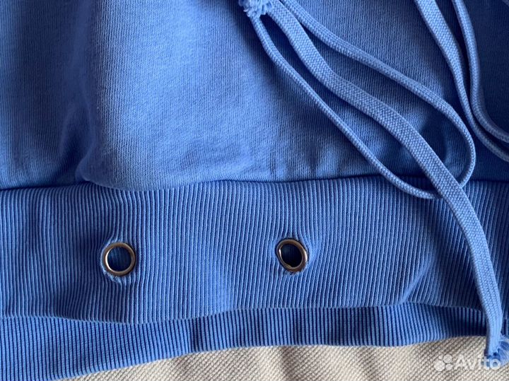 Женский спортивный костюм на резинке и завязках