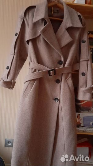 Пальто демисезонное