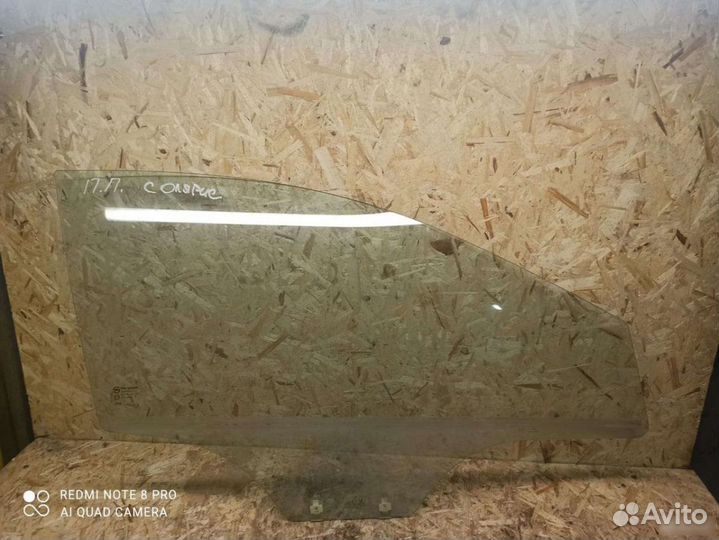 Стекло двери передней правой Hyundai Solaris 1