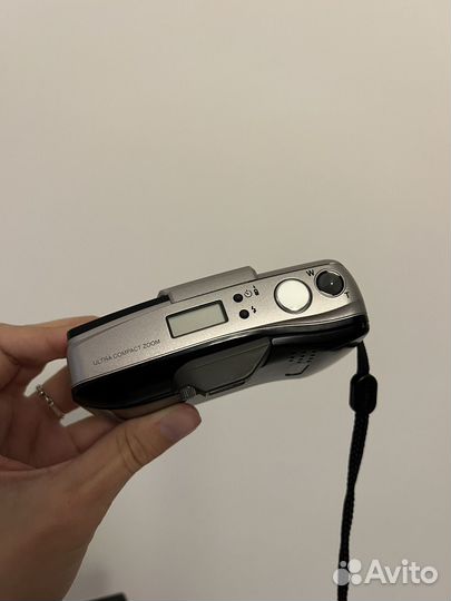 Плёночный фотоаппарат Olympus superzoom 140S нюанс