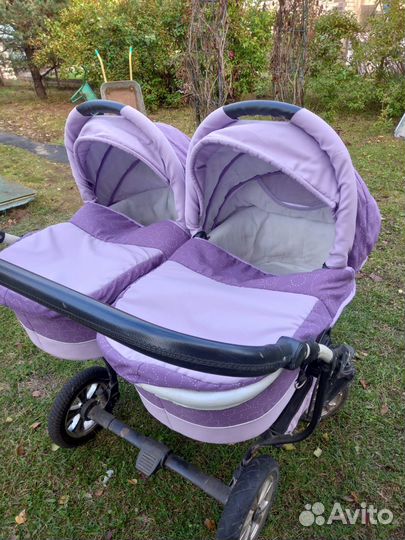 Коляска для двойни