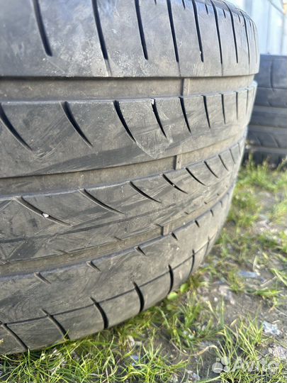 Dunlop SP Sport Maxx GT 285/35 R21 и 325/30 R21 108Y